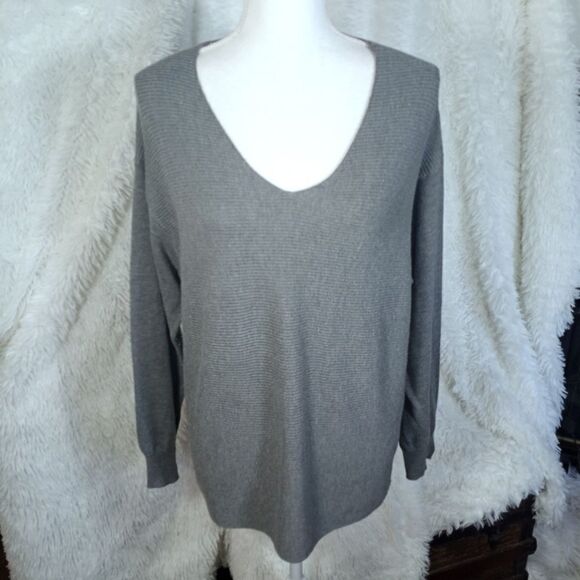 ELLA MOSS GRAY V-NECK SWEATER SZ.XL EUC - Picture 2 of 7